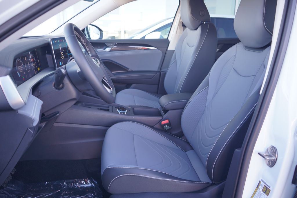 Thumbnail: 2026 Volkswagen Tiguan - 6