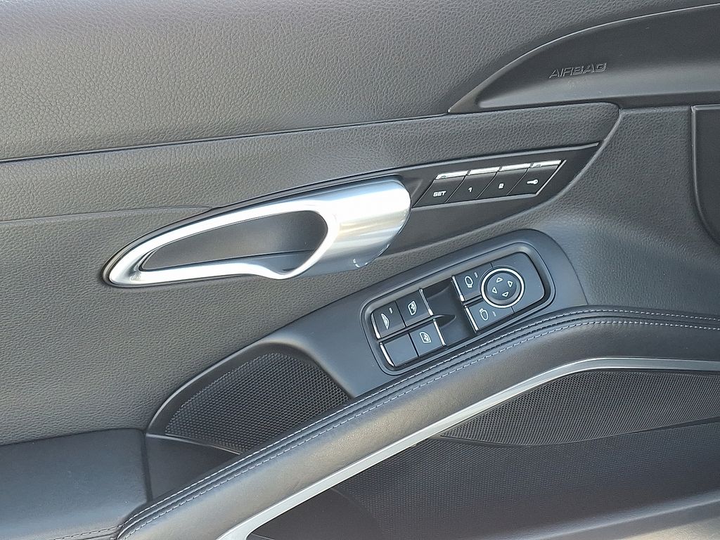 Thumbnail: 2018 Porsche 911 - 13