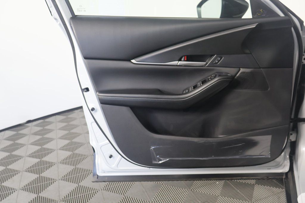 2025 Mazda CX-30 Select 7