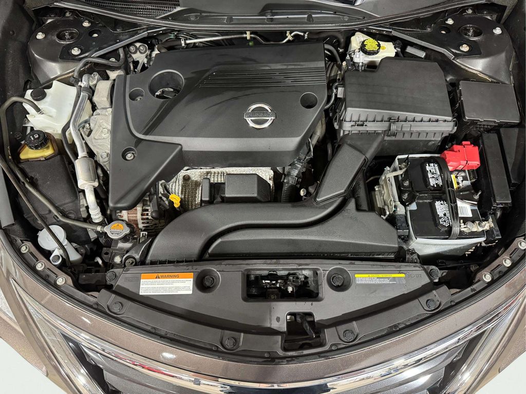 Used 2015 Java Metallic Nissan 2.5 SV image 24
