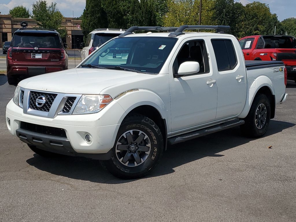 Glacier White 2017 Nissan Frontier Pickup Truck Four-Wheel Drive 5-Speed Automatic Overdrive