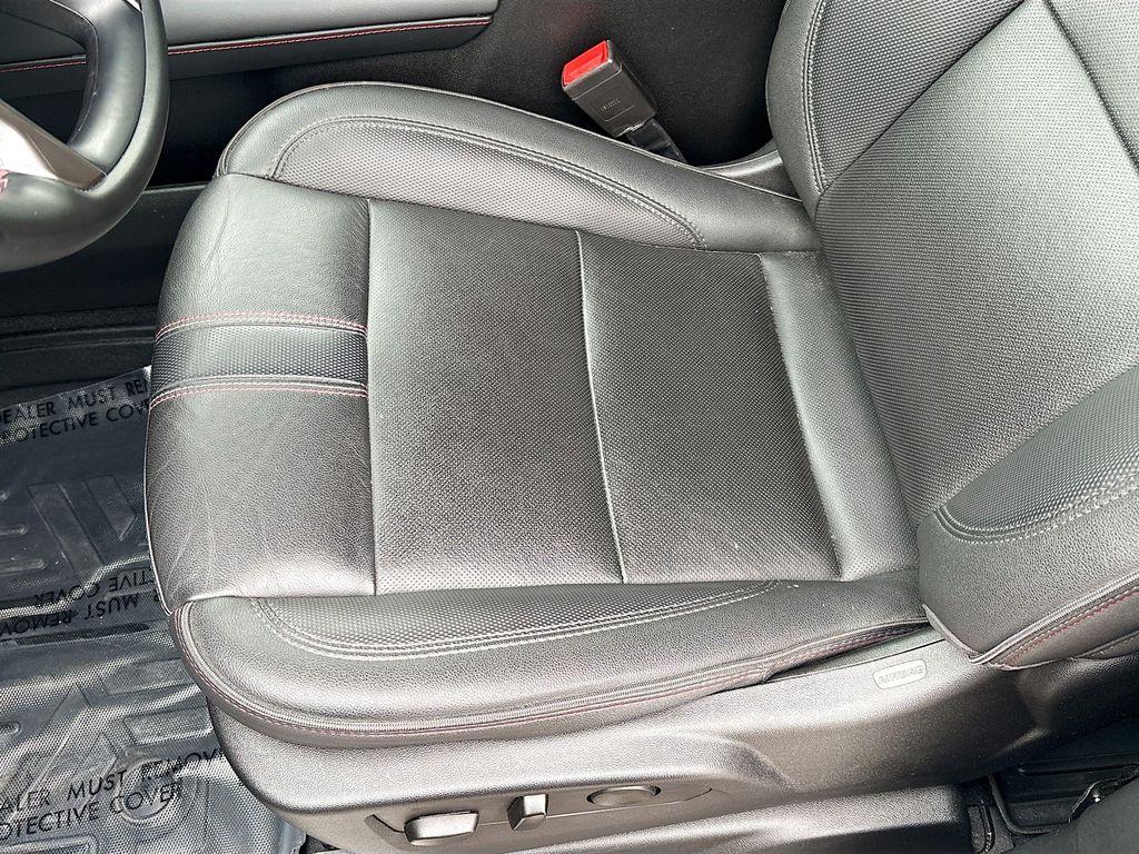 Used 2023 Black Chevrolet RST image 19