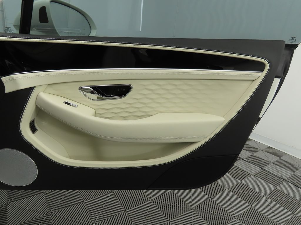 Thumbnail: 2025 Bentley Continental - 25