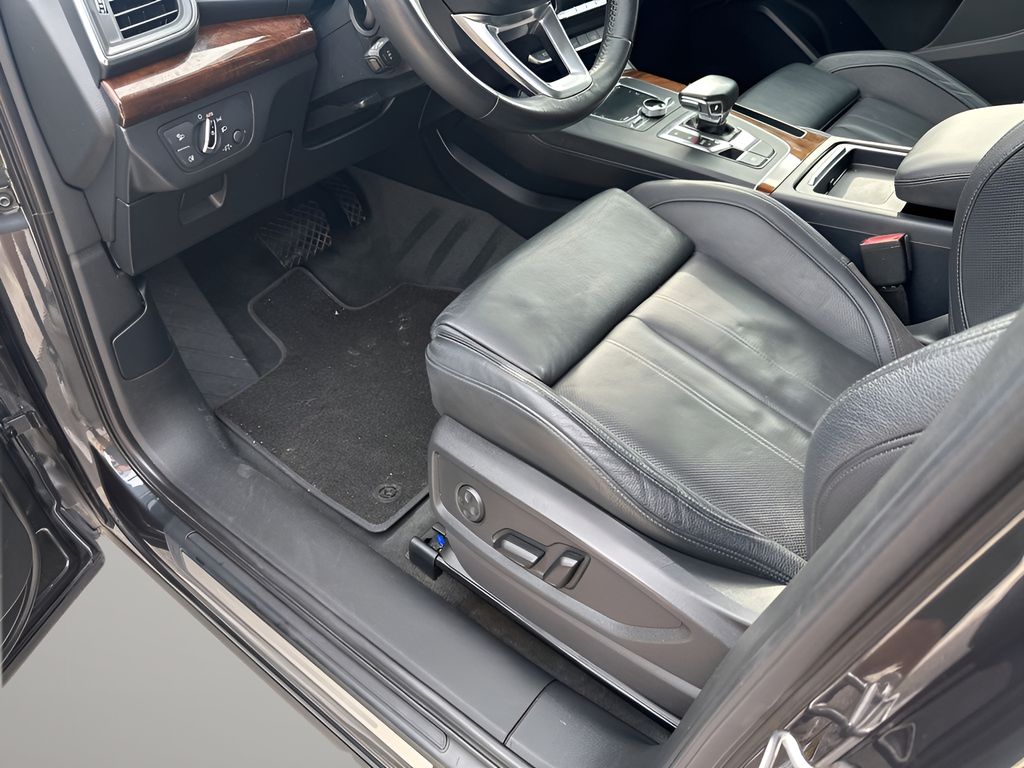 Used Car 2018 Audi Q5  2.0t For Sale Under $20,000 In Austin, Texas