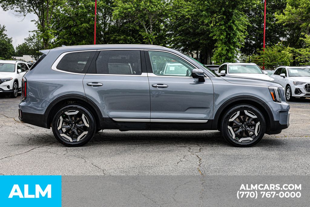 Used 2023 Silver Kia EX image 10