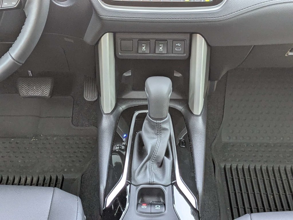 Used 2025 Toyota Corolla Cross SUV