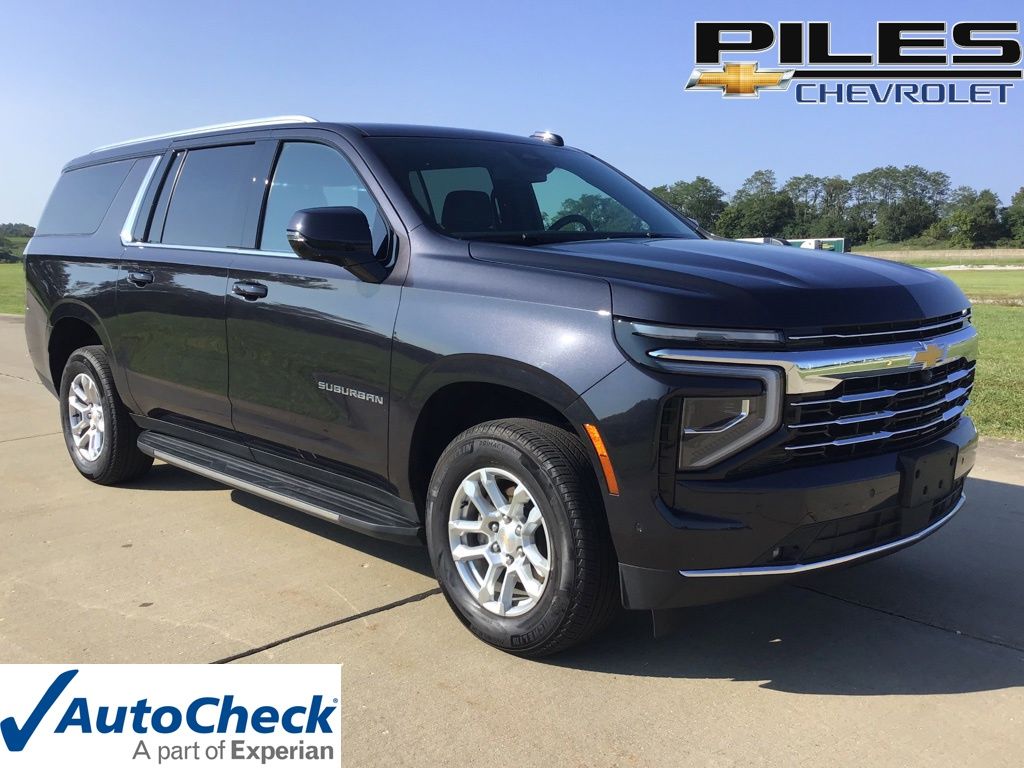 Dark Ash Metallic 2026 Chevrolet Suburban SUV / Crossover Four-Wheel Drive 