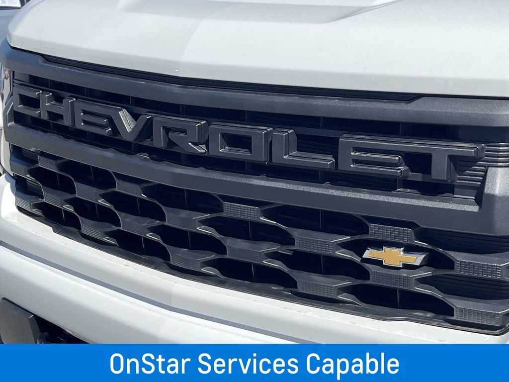 2025 Chevrolet Silverado 1500 Custom photo