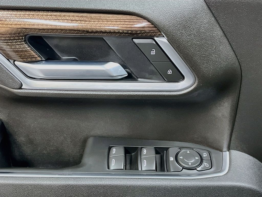 Used 2026 Sterling Gray Metallic Chevrolet RST image 18