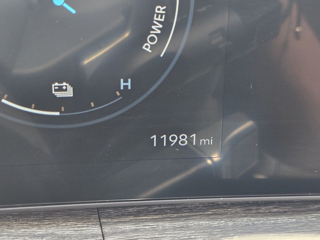 2025 Hyundai Santa Fe - $39,999