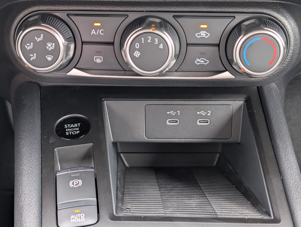 New 2026 Nissan Kicks SUV