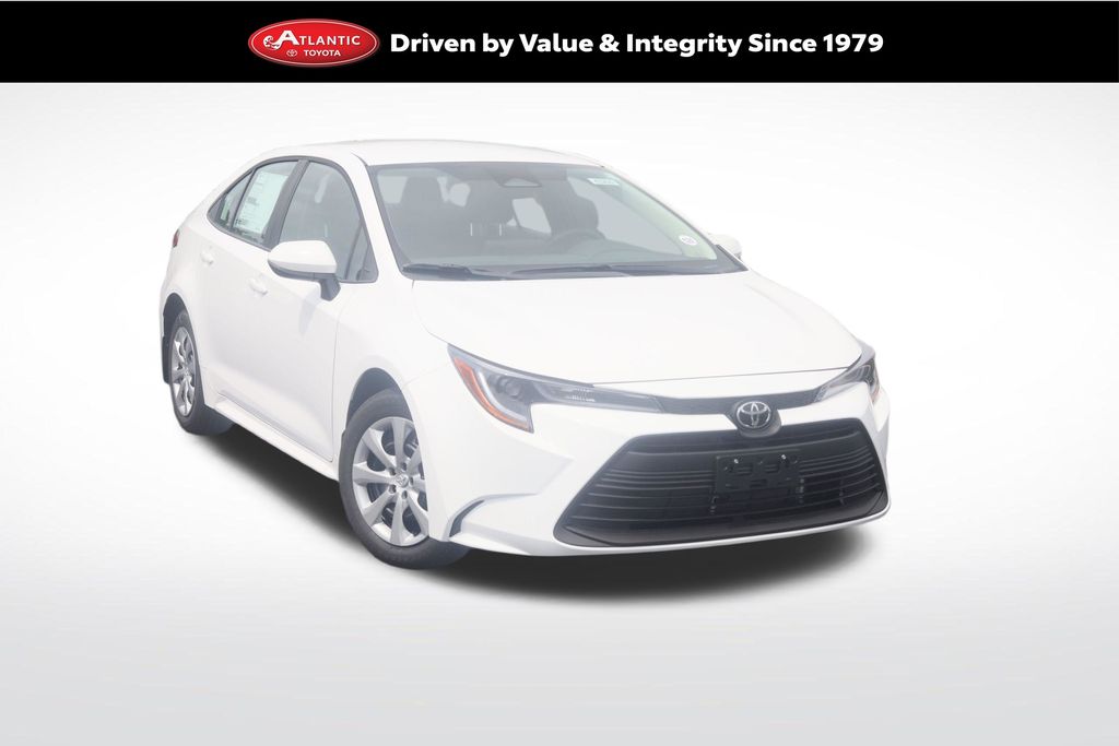 Ice Cap 2026 Toyota Corolla Sedan Front-Wheel Drive Automatic