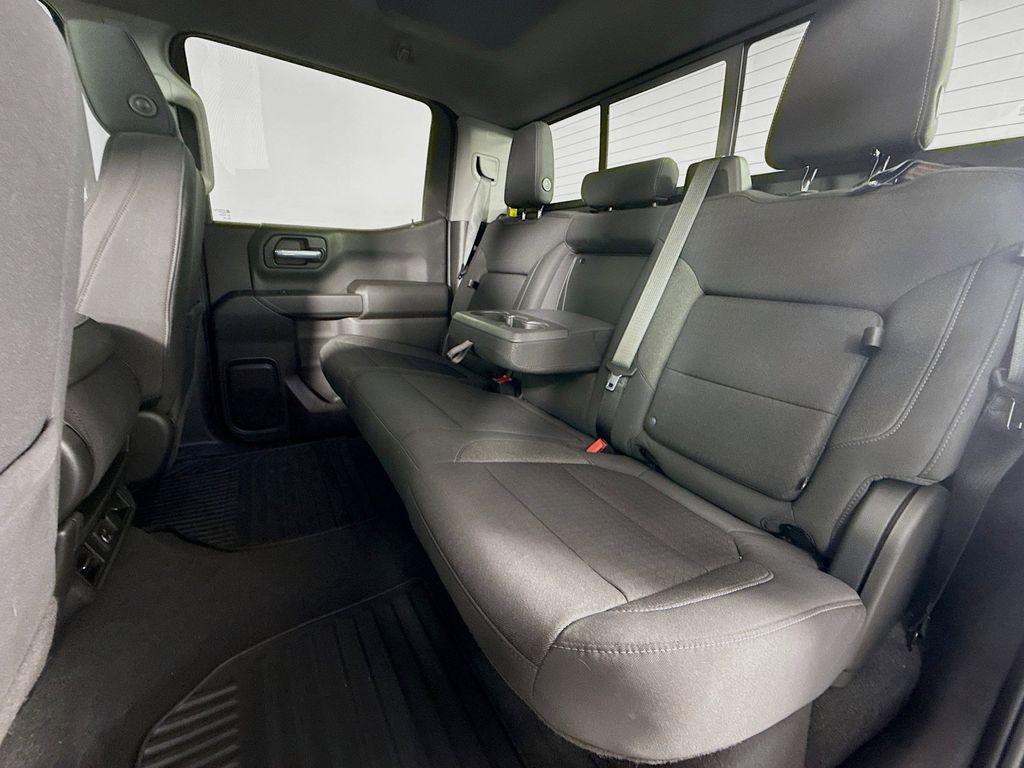 Thumbnail: 2021 Chevrolet Silverado 1500 - 22