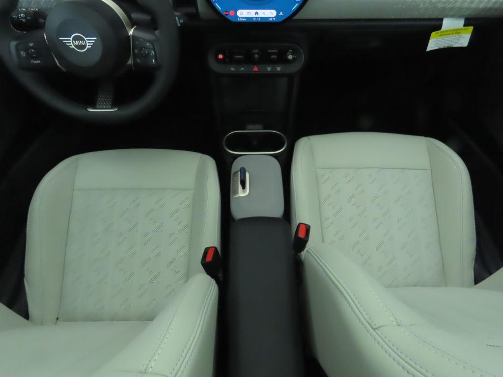 Thumbnail: 2026 MINI Cooper - 18