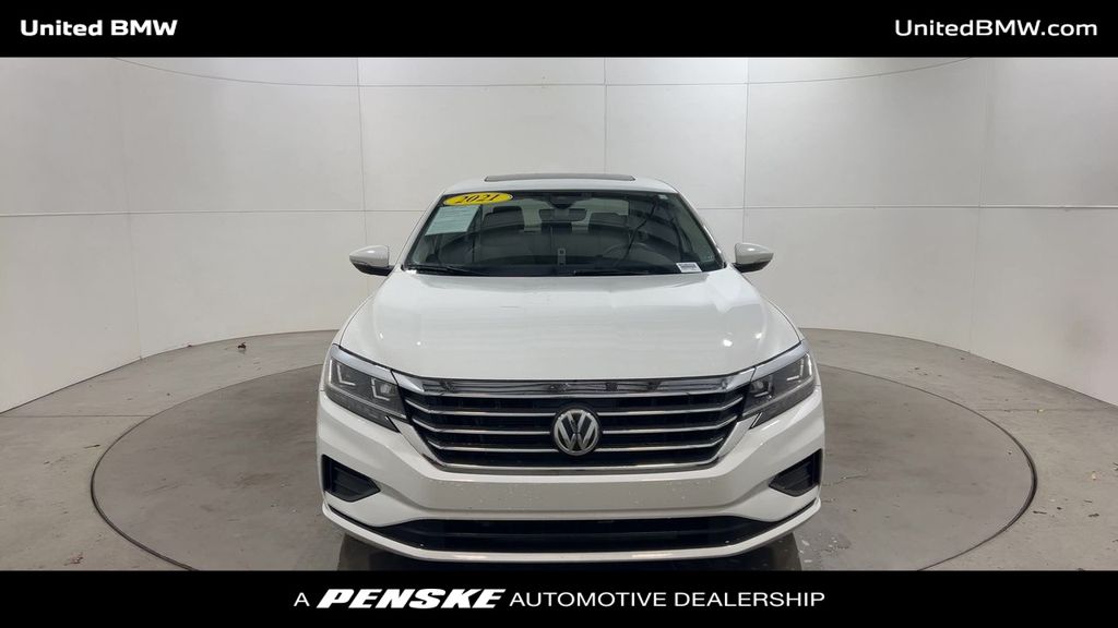 2021 Volkswagen Passat 2.0T 3