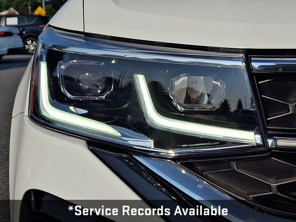 2022 Volkswagen Taos 1.5T SEL White at Auto Express Mitsubishi