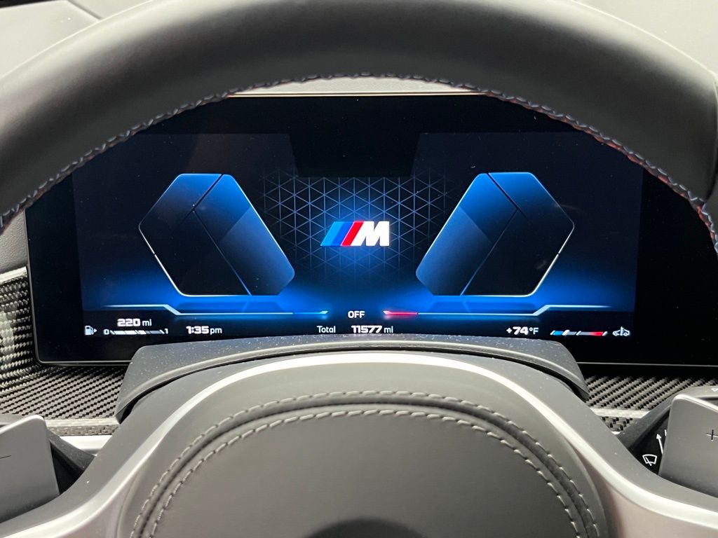 2025 BMW X5 M60i 14