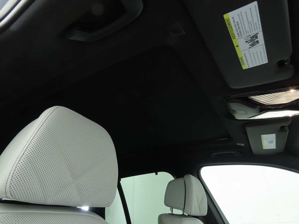 Thumbnail: 2026 BMW X5 - 19