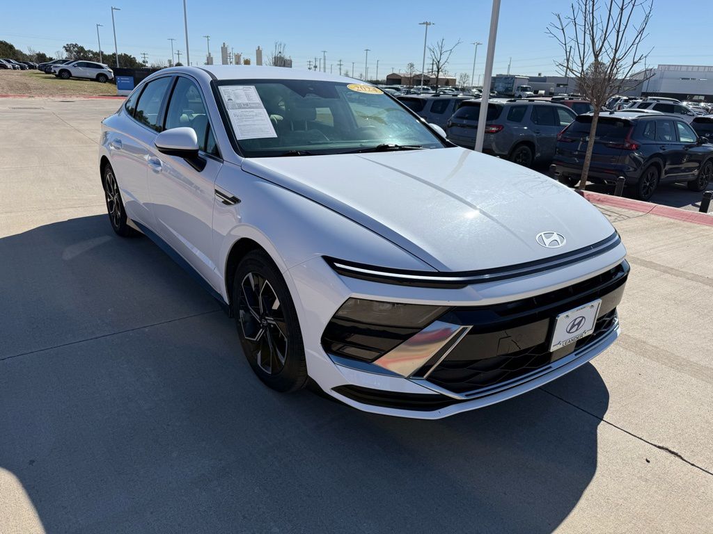 Thumbnail: 2024 Hyundai Sonata - 3