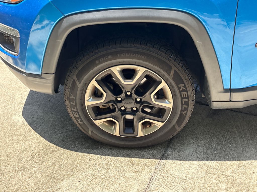 Certified Used 2018 Blue Jeep Trailhawk image 12