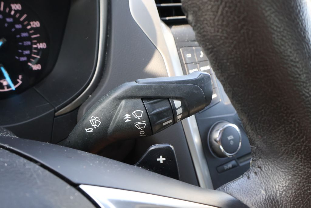 Thumbnail: 2014 Ford Fusion - 21