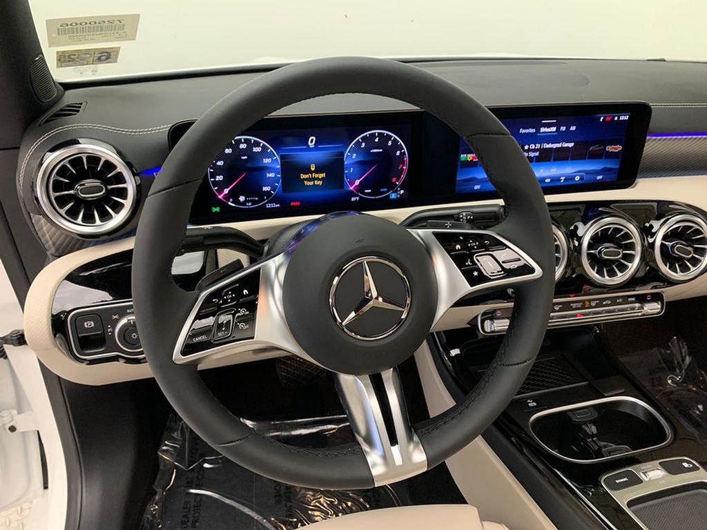 2025 Mercedes-Benz CLA 250 29