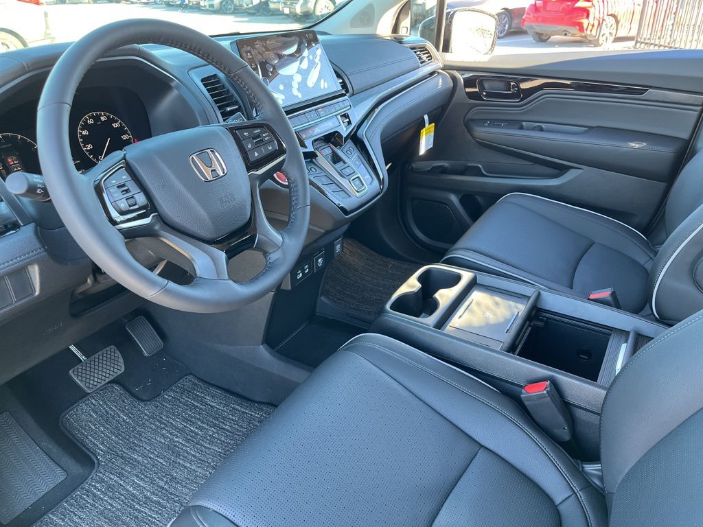 Thumbnail: 2026 Honda Odyssey - 20