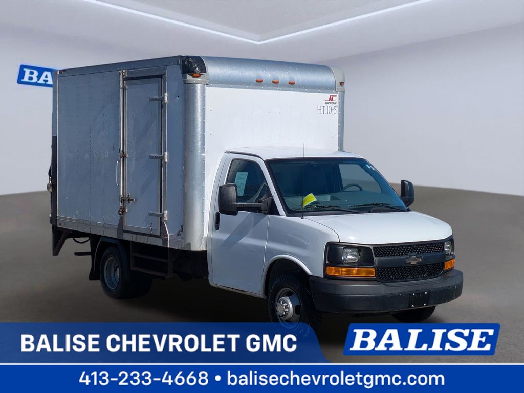 2014 Chevrolet Express Chassis 3500 139 Cutaway with 1WT RWD
