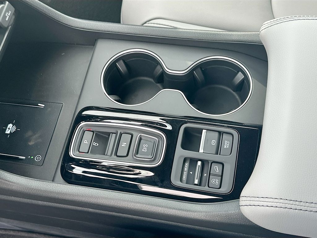 2025 Honda Pilot Touring 15