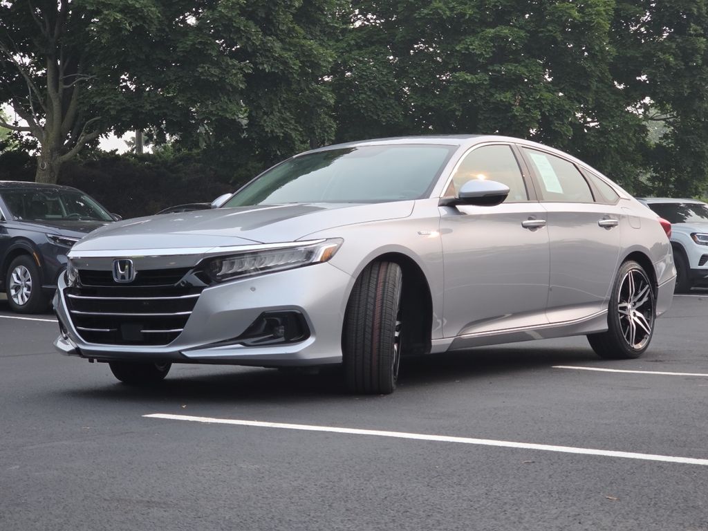Certified Used 2022 Black Honda Touring image 18
