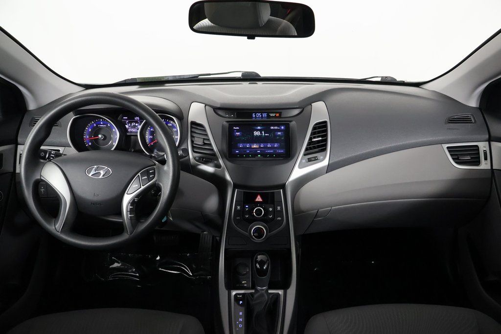 Thumbnail: 2014 Hyundai Elantra - 8