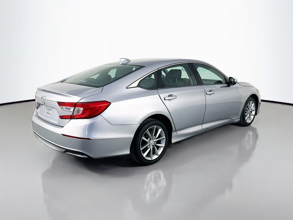 Used 2022 Silver Honda LX image 7