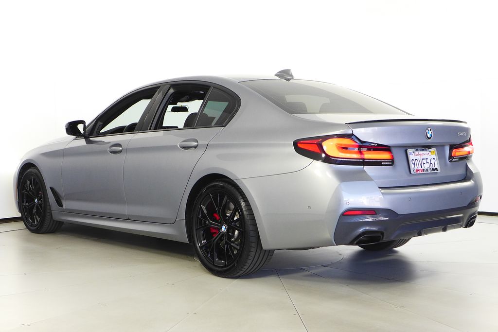 Thumbnail: 2023 BMW 5 Series - 9