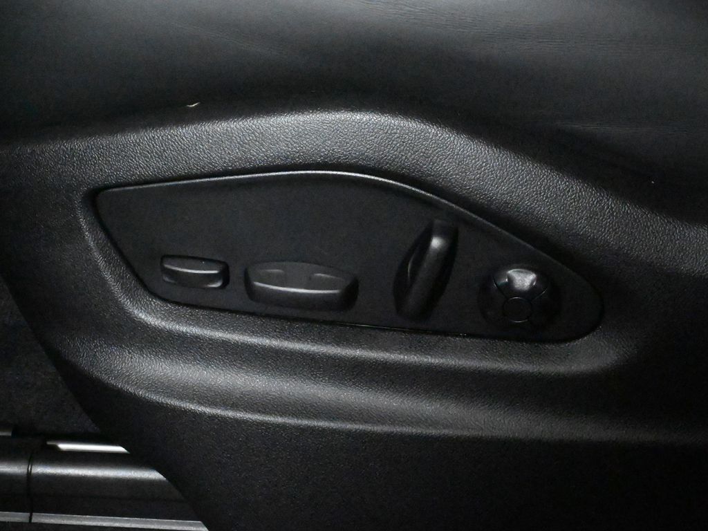 Thumbnail: 2026 Porsche  - 30