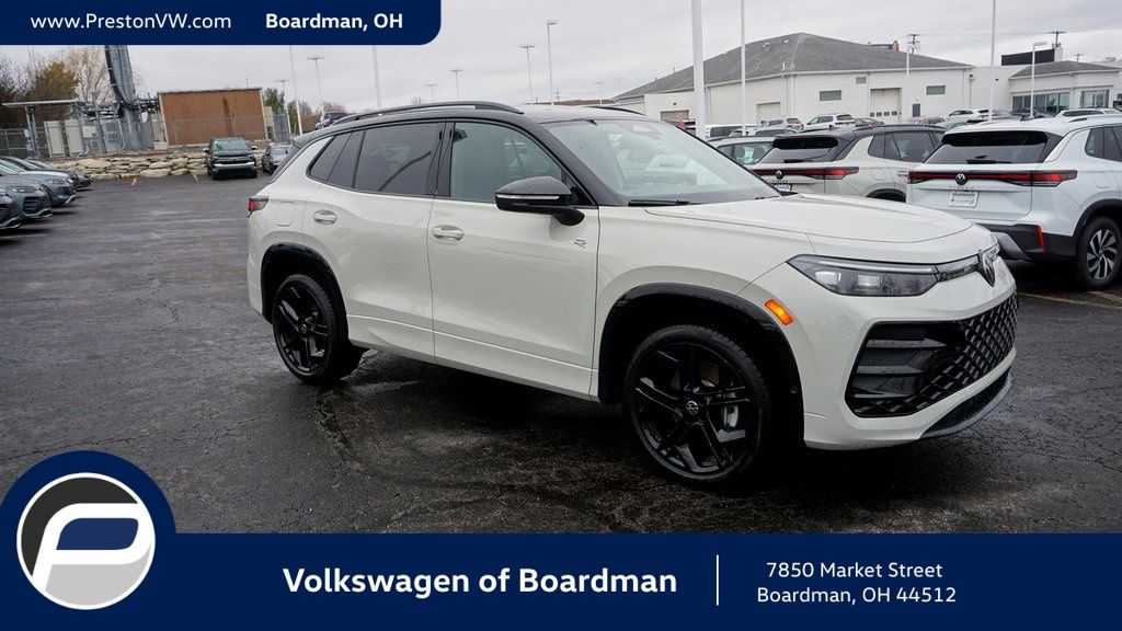 2026 Volkswagen Tiguan 2.0T SE R-Line Black