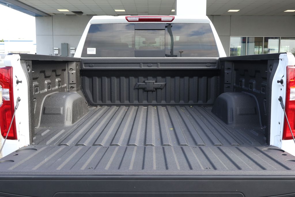 2025 Chevrolet Silverado 1500 RST 15
