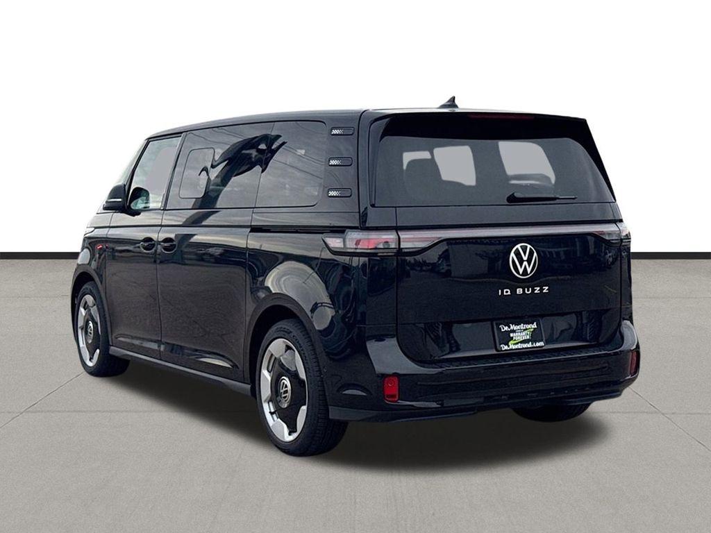 New 2025 Black Pearl Volkswagen Pro S image 7