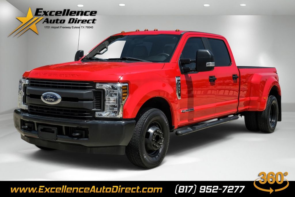 Race Red 2018 Ford F-350 Super Duty XL Crew Cab LB DRW RWD Pickup Truck 4X2 6-Speed Automatic