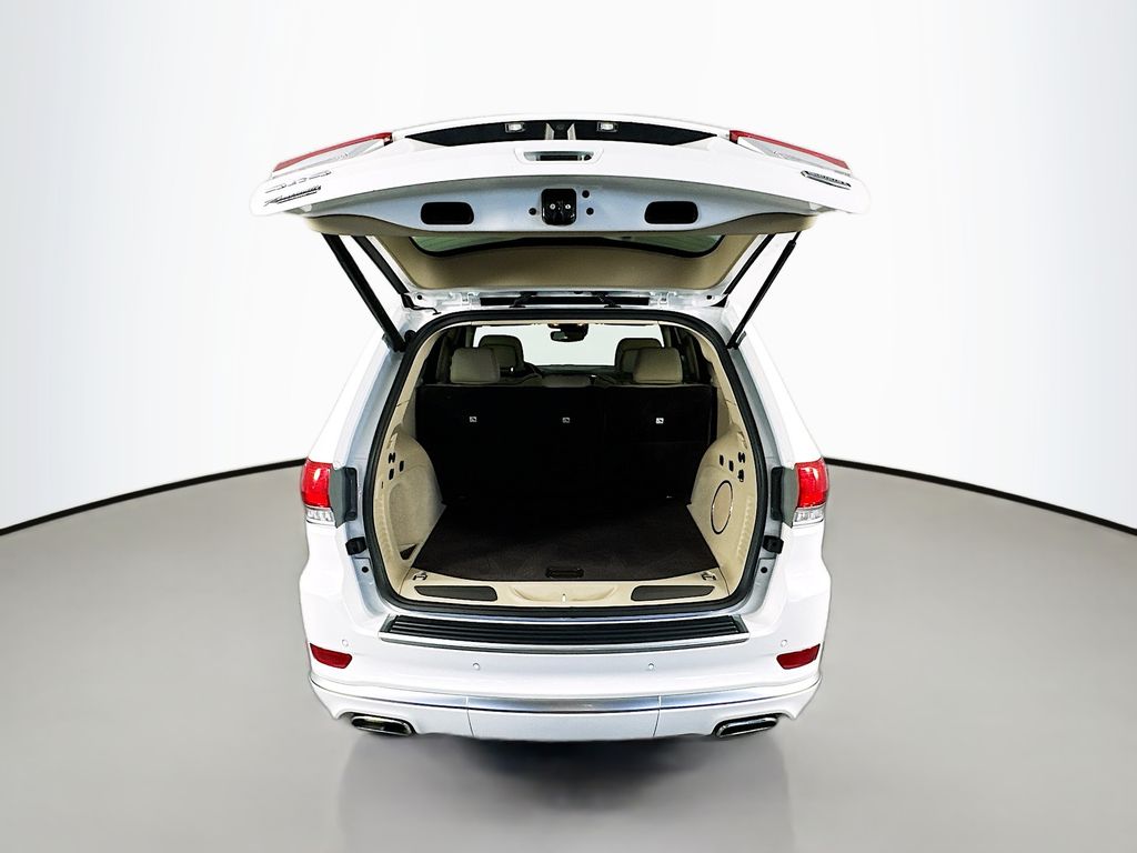 JeepGrand Cherokee29