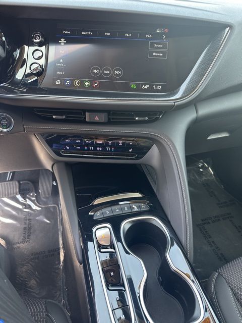 Used 2023 Buick Envision SUV