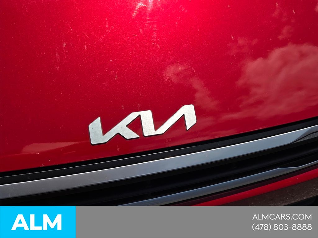Used 2025 Red Kia LXS image 24