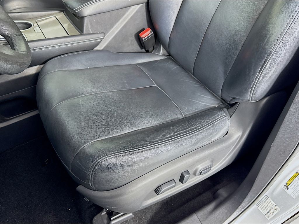 Used Car 2015 Nissan Murano  Sv For Sale Under $12,000 In Austin, Texas