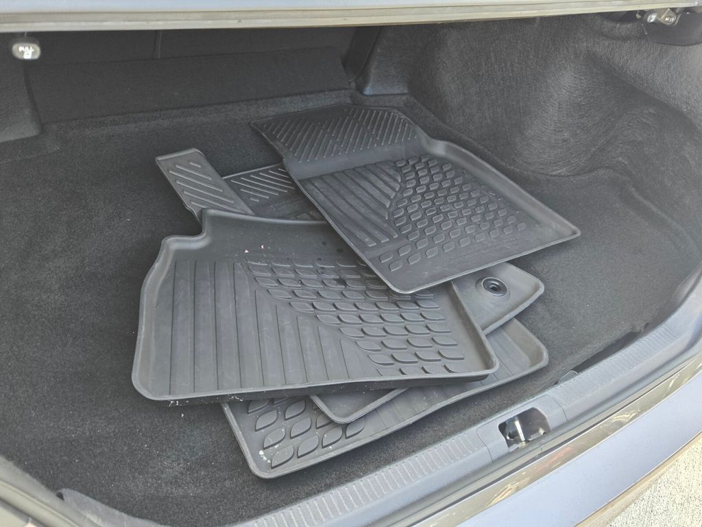 2023 Toyota Camry - $21,500