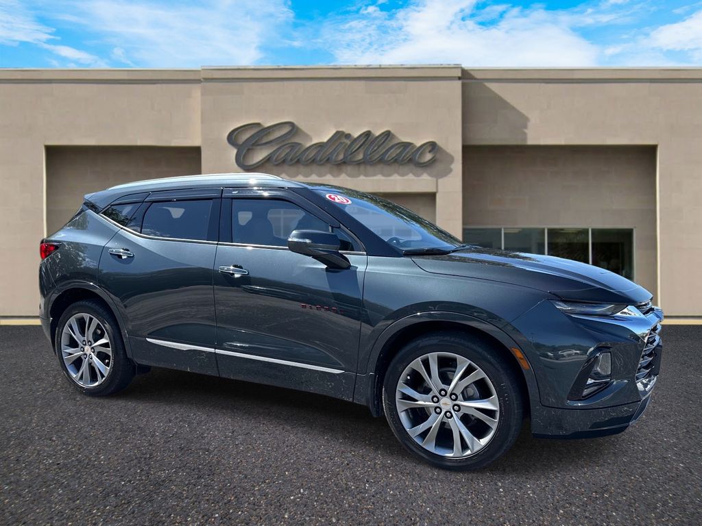 Gray (Graphite Metallic) 2020 Chevrolet Blazer SUV / Crossover Front-Wheel Drive 9-Speed Automatic