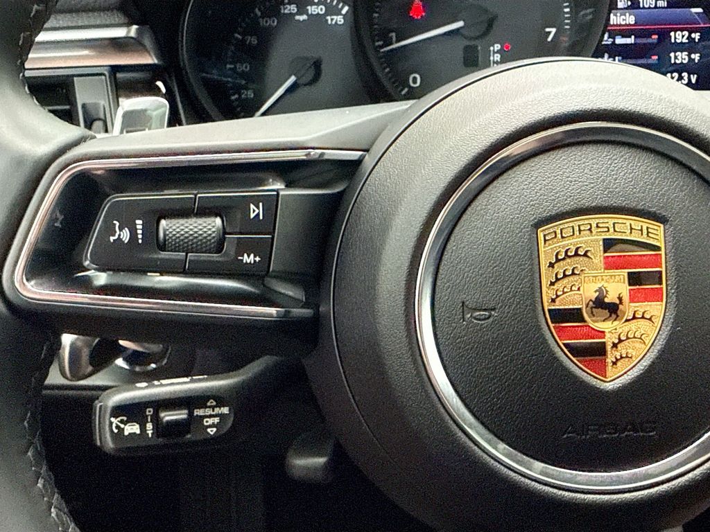 Thumbnail: 2024 Porsche Macan - 14