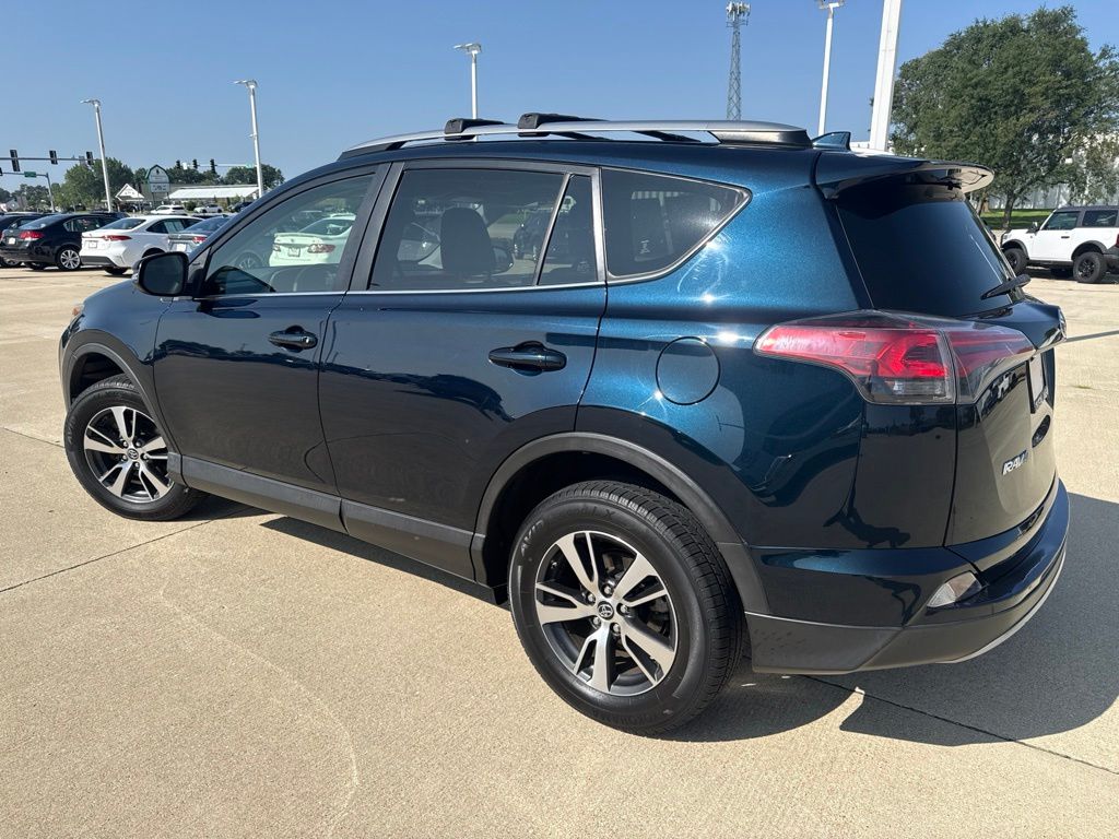 Used 2018 Toyota RAV4 SUV