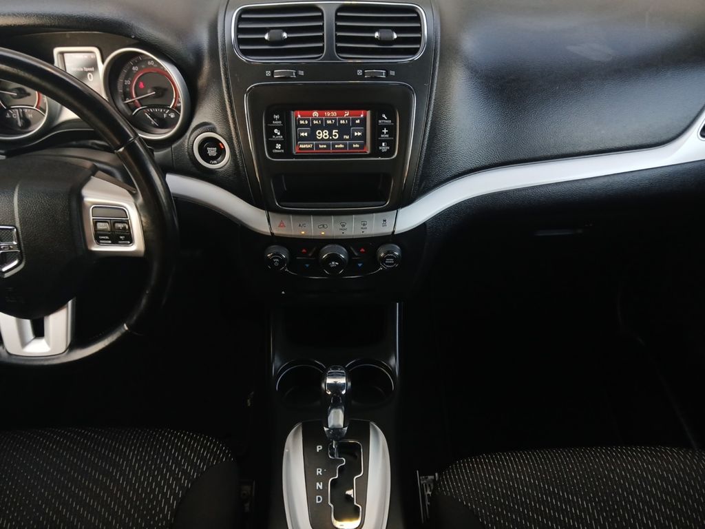 Used Car 2020 Dodge Journey  Se For Sale Under $12,000 In Austin, Texas