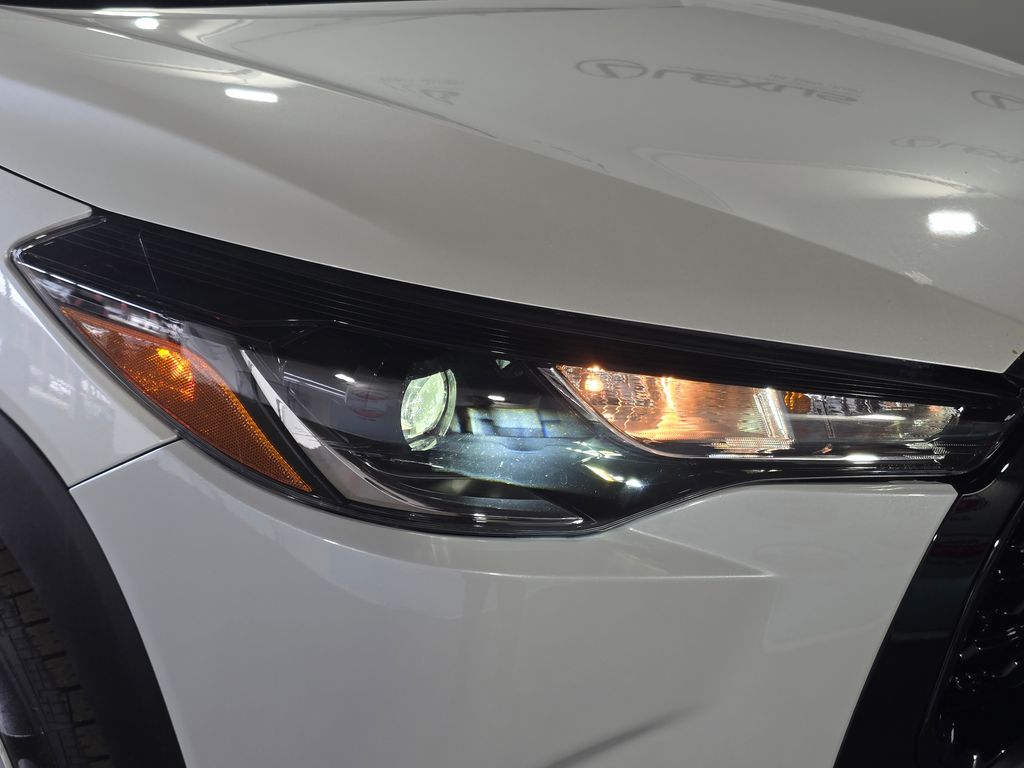 Thumbnail: 2024 Toyota Corolla Cross - 5