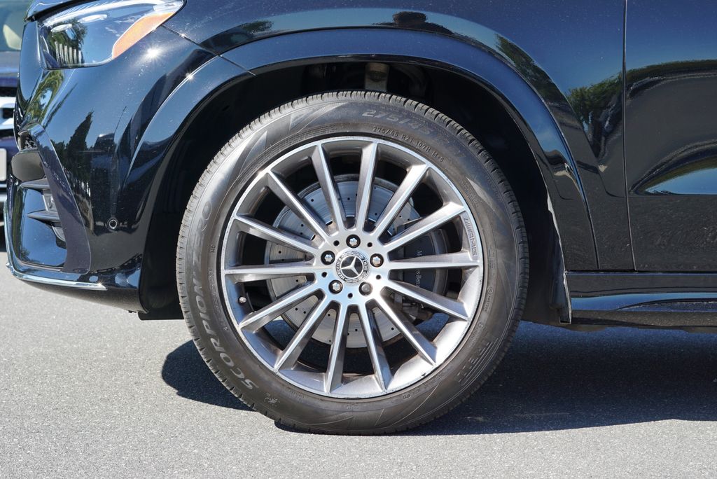 Thumbnail: 2024 Mercedes-Benz GLE - 9