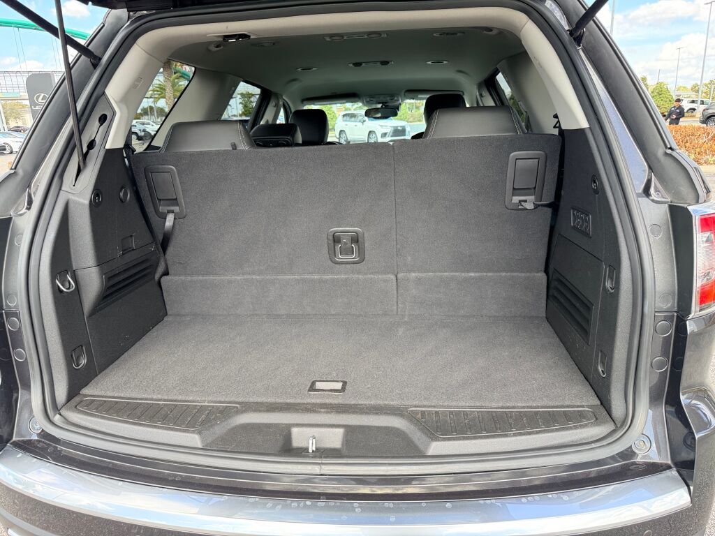 Thumbnail: 2017 GMC Acadia - 13